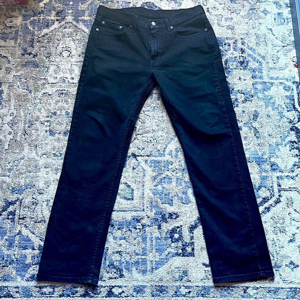 Levi’s 514 Black 33x32